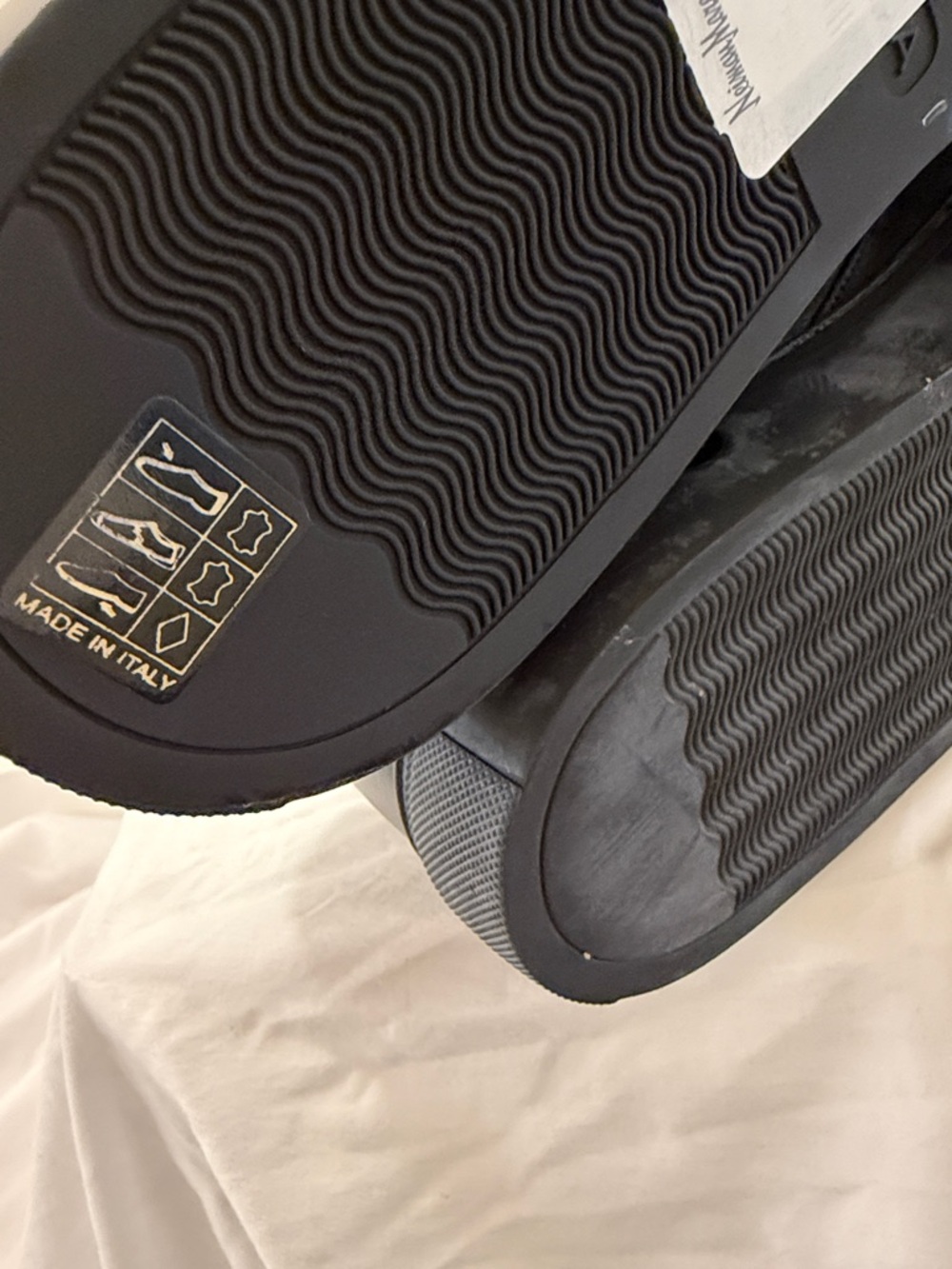 Balenciaga Men’s Black Leather Low-Top Sneakers - Picture 6 of 11